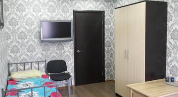 Фото номера Классический трехместный номер Гостиница Hostel Shelehov г. Шелехов 2